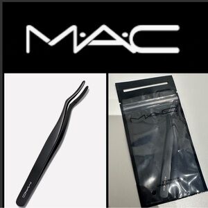 MAC Cosmetics Lash Applicator